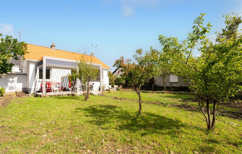 Villa in ZA Le Bois Briand, France