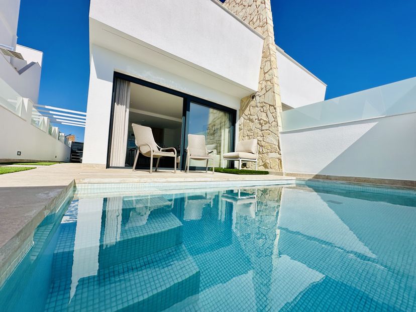 Villa in Colonia Julio Ruiz de Alda, Spain