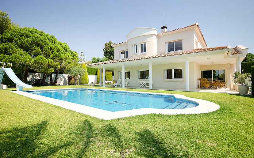 Villa in Mas Mel, Spain