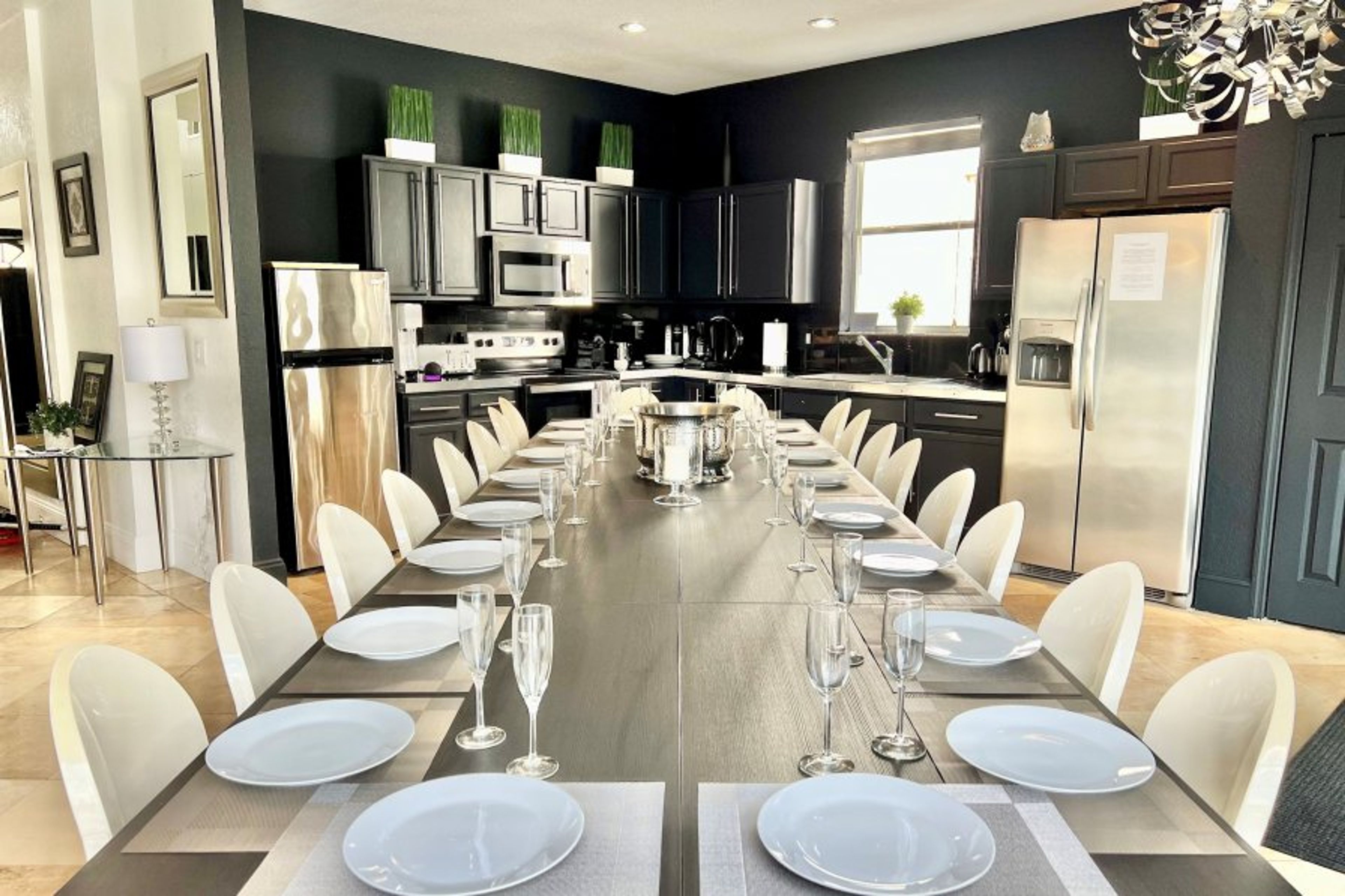 Private Dining Room with your entertaining private chef dinners with Philip Starck designed chairs for exclusive sit down dinners for up to 20 persons inside and 24 persons outside overlooking private pool & golf. Then sip on a cocktail at Fire Pit.
