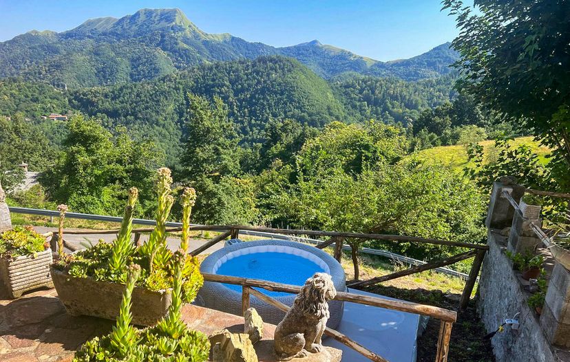 Villa in Stazzema, Italy