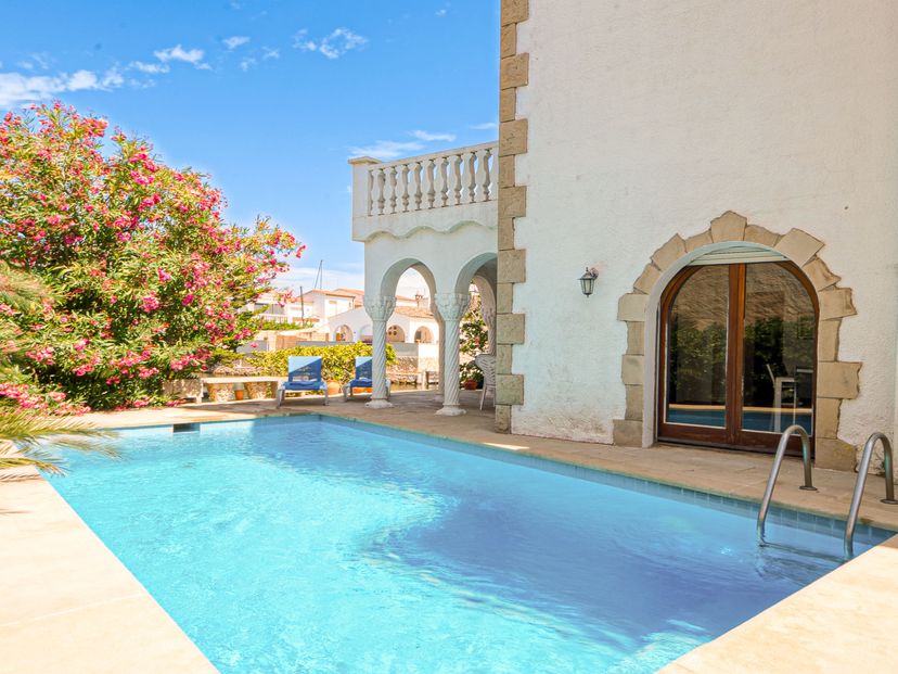 Villa in Empuriabrava, Spain