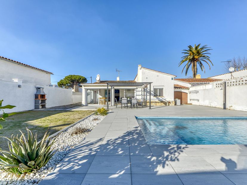 Villa in Empuriabrava, Spain