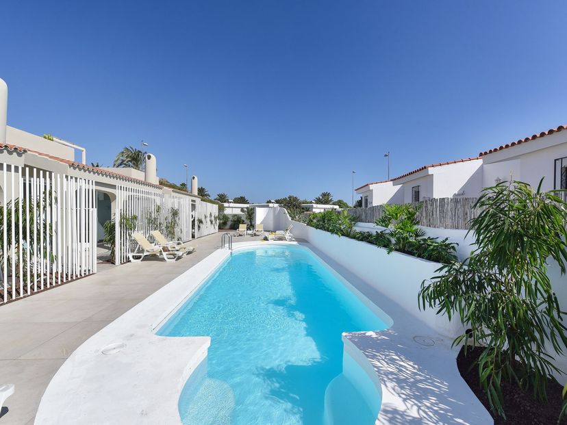 Village house in Spain, Playa del Inglés: Pool Outdoor