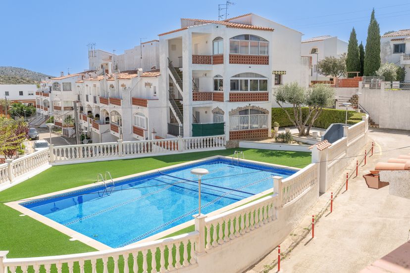 Studio_apartment in Roses, Spain