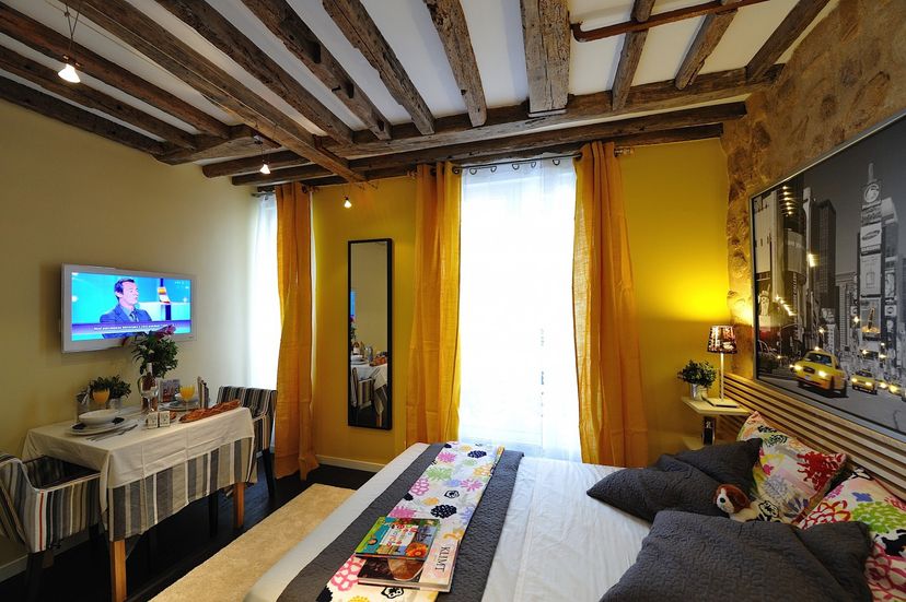 Studio apartment in France, Arts et Metiers
