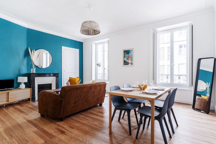 Apartment in Mellinet, France