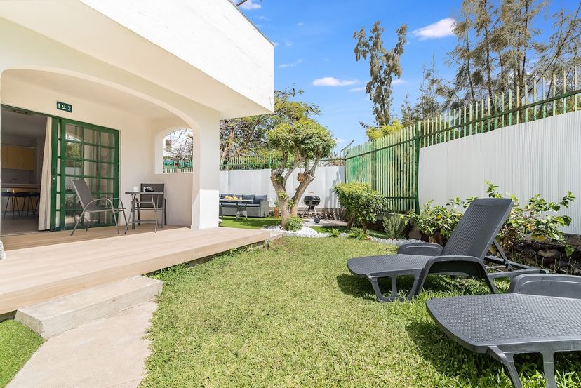 Apartment in Spain, Sonneland