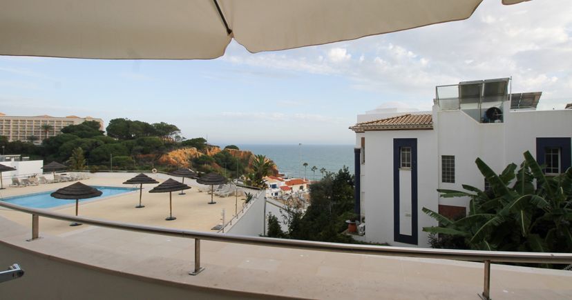 Apartment in Olhos de Água, Algarve