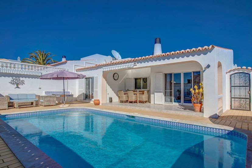 Villa in Mato Serrão, Algarve