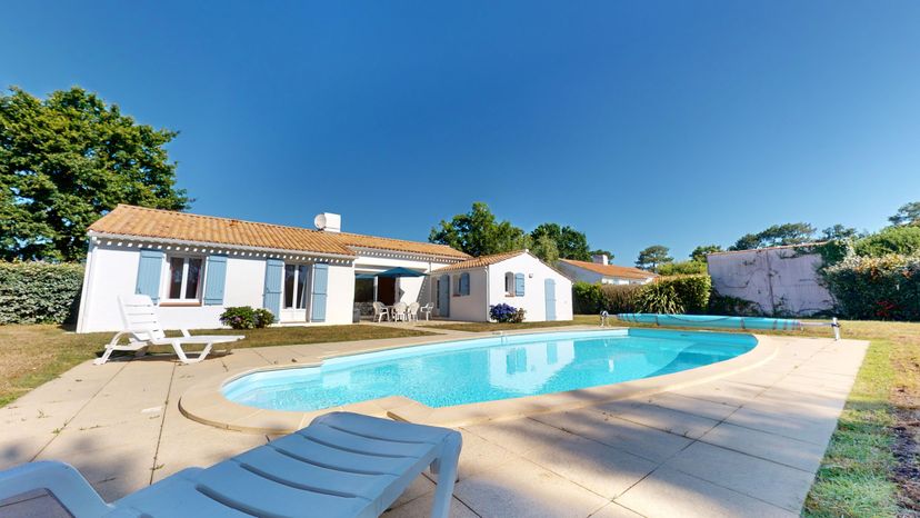 Villa in L'Aiguillon-sur-Vie, France