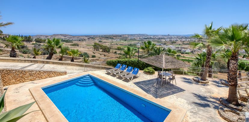Villa in Kercem, Malta