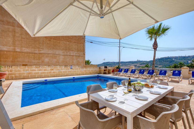 Villa in Ghasri, Malta