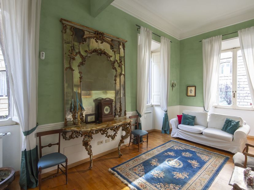 Apartment in Prati, Italy