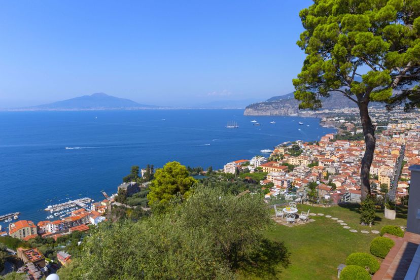 Villa in Italy, Priora