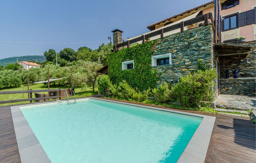 Villa in Italy, Alpicella