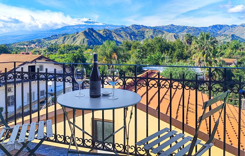 Apartment in Chianchitta-Trappitello, Sicily