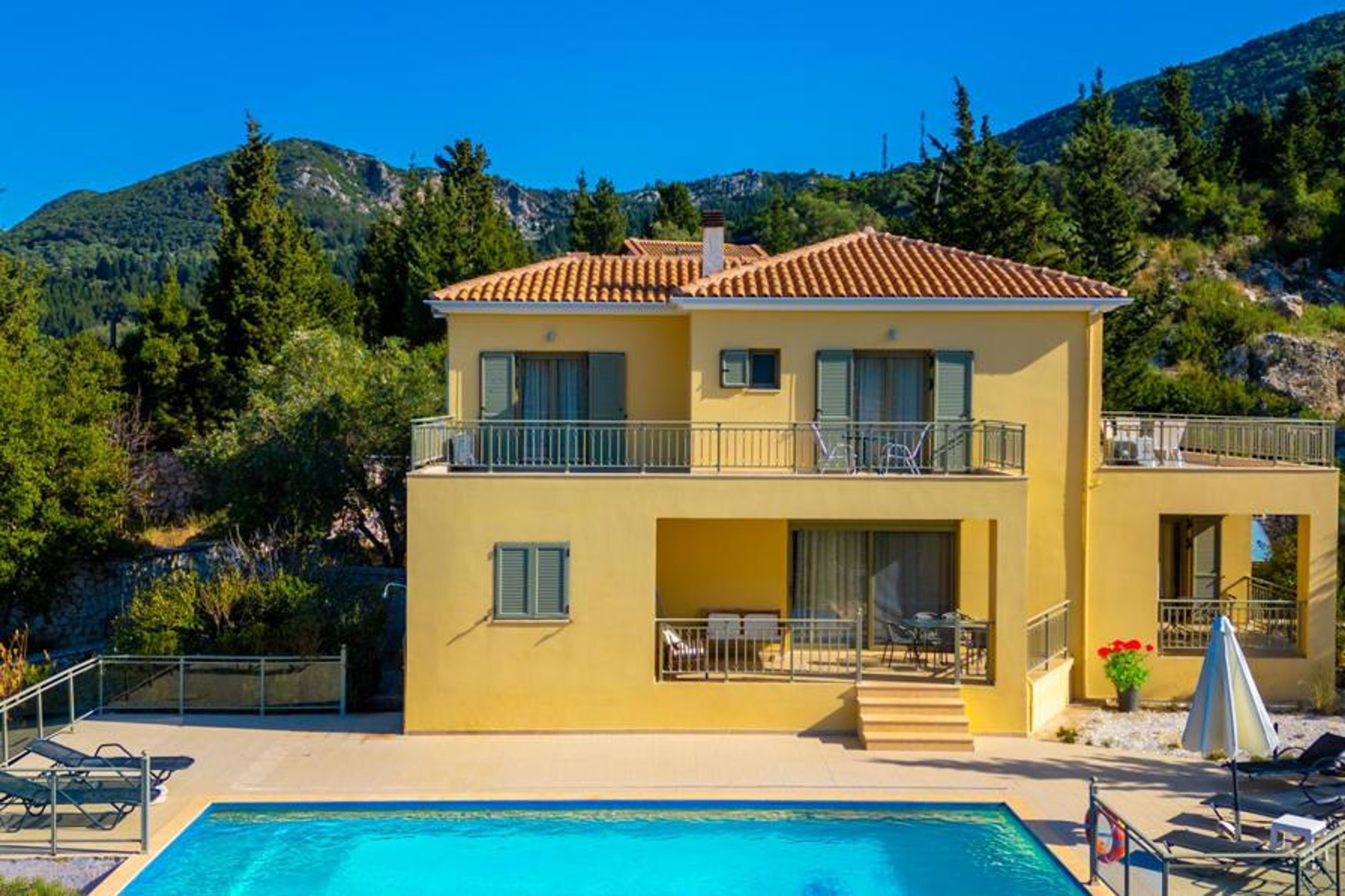 Beautiful villa with private pool and terrace