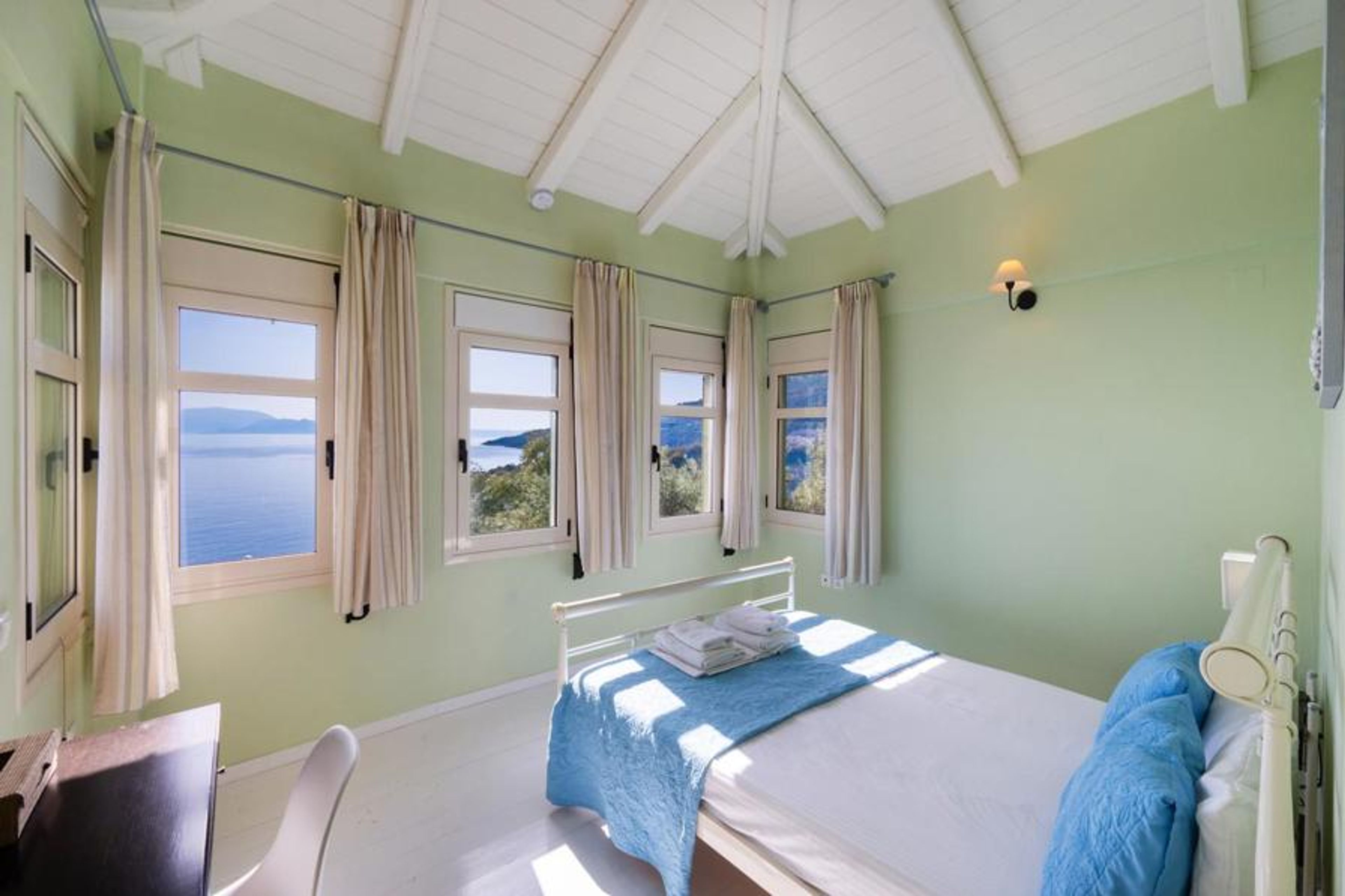 Double bedroom with A/C