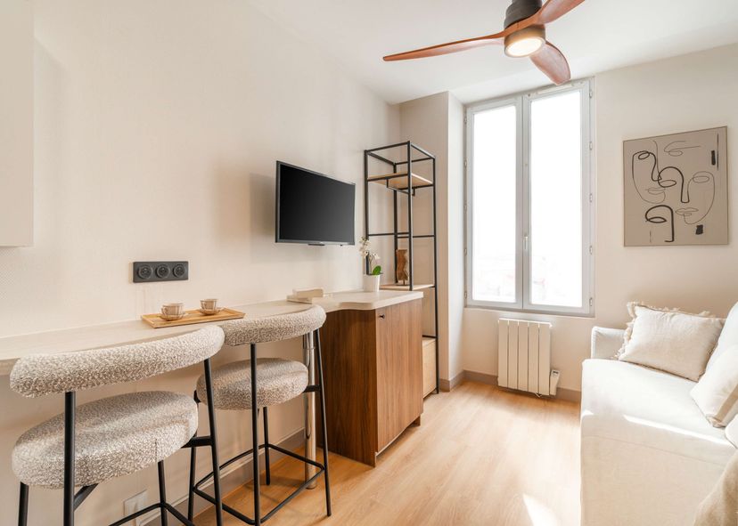 Apartment in Plaisance, Paris