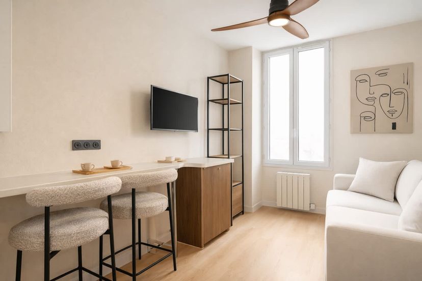 Apartment in Plaisance, Paris