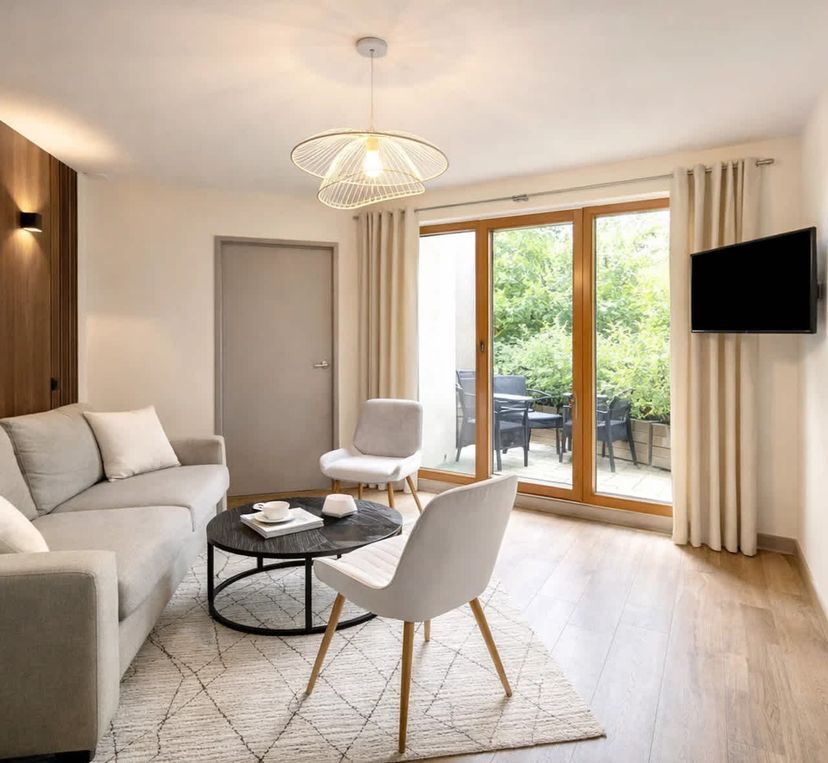 Apartment in Saint-Lambert, Paris