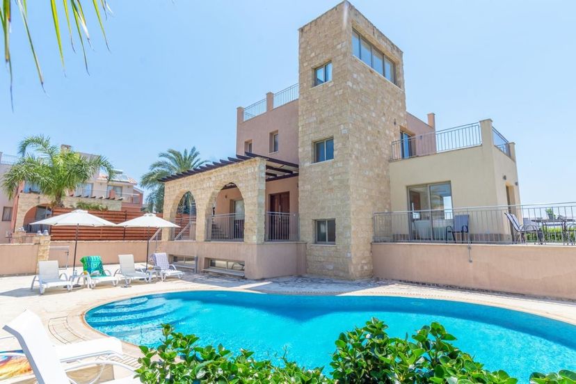 Villa in Polis Chrysochous, Cyprus