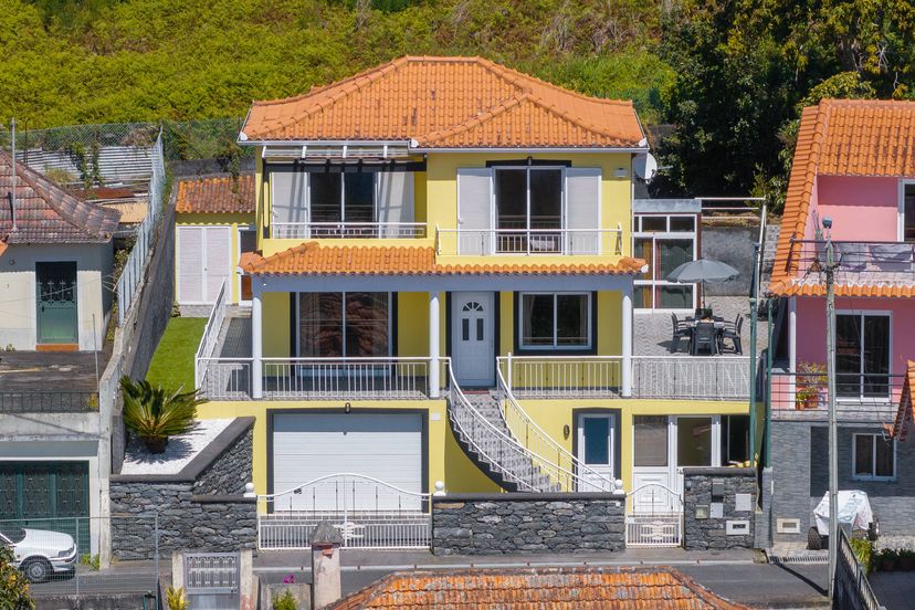 Villa in Raposeira do Lugarinho, Madeira
