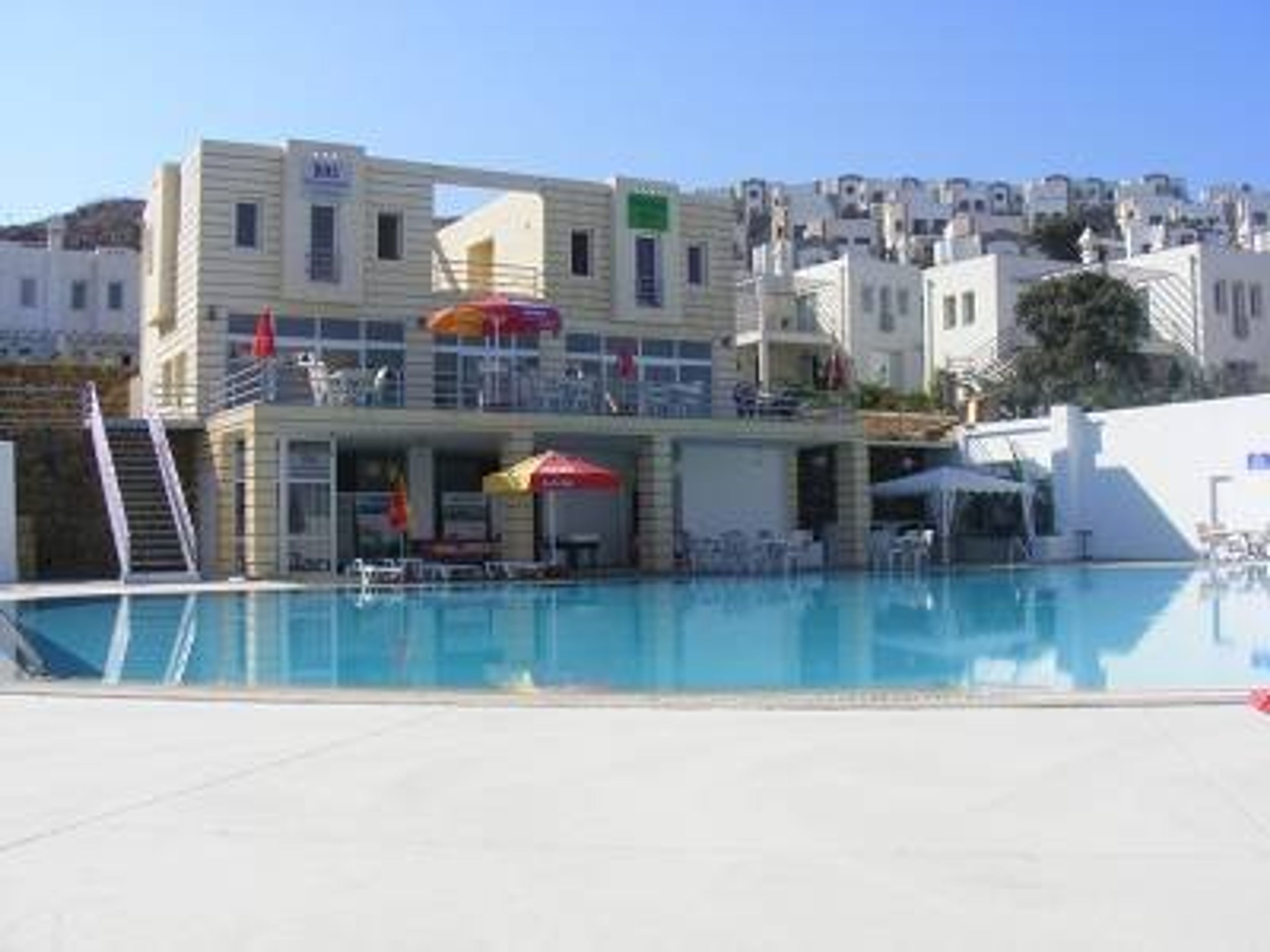 Rec centre and pool