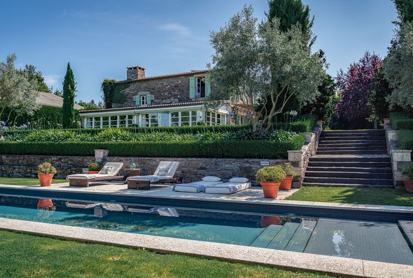 Villa in Paderne, Spain