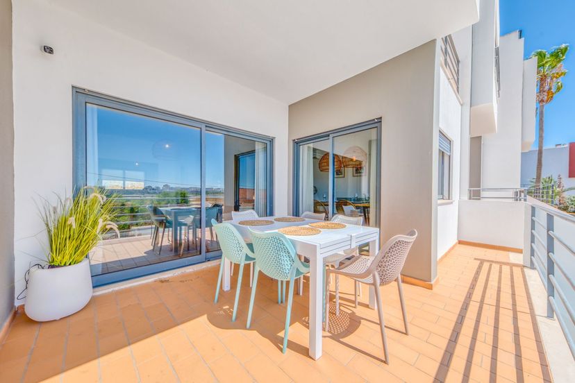 Villa in Ferragudo, Algarve