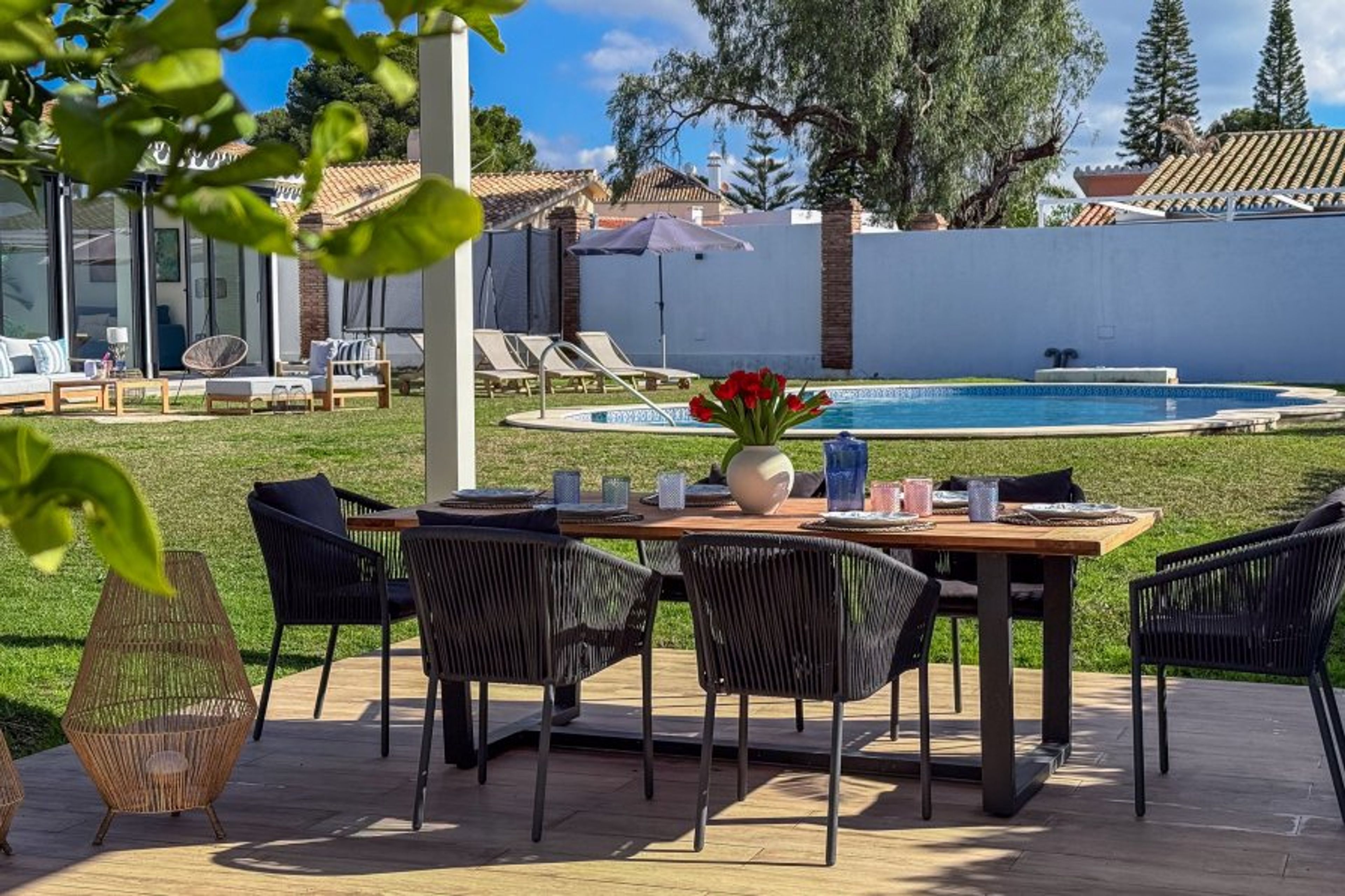 Outdoor patio, BBQ and dining area