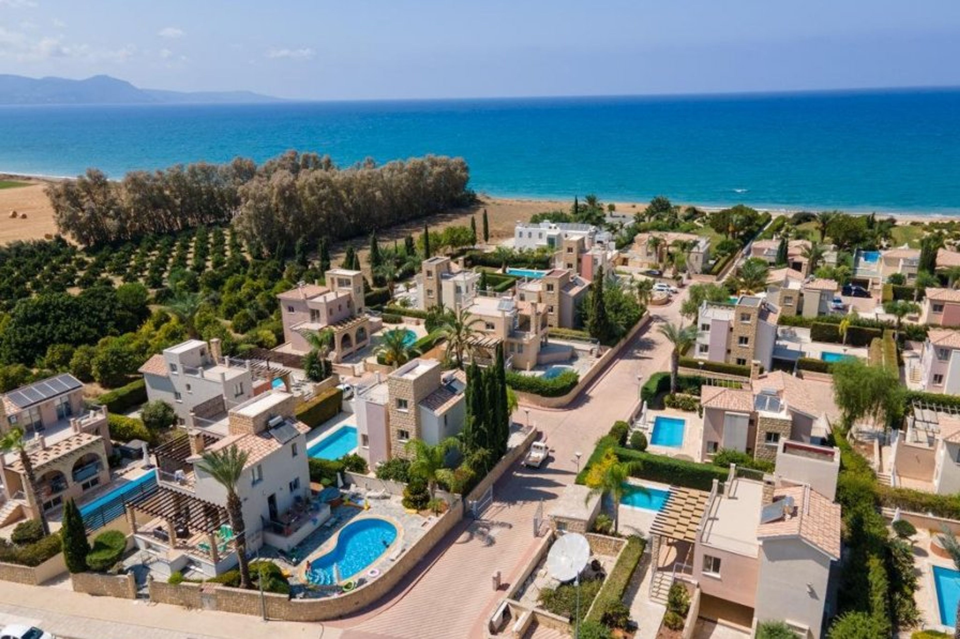 Sandy Beach Villas Complex with access to private sandy beach