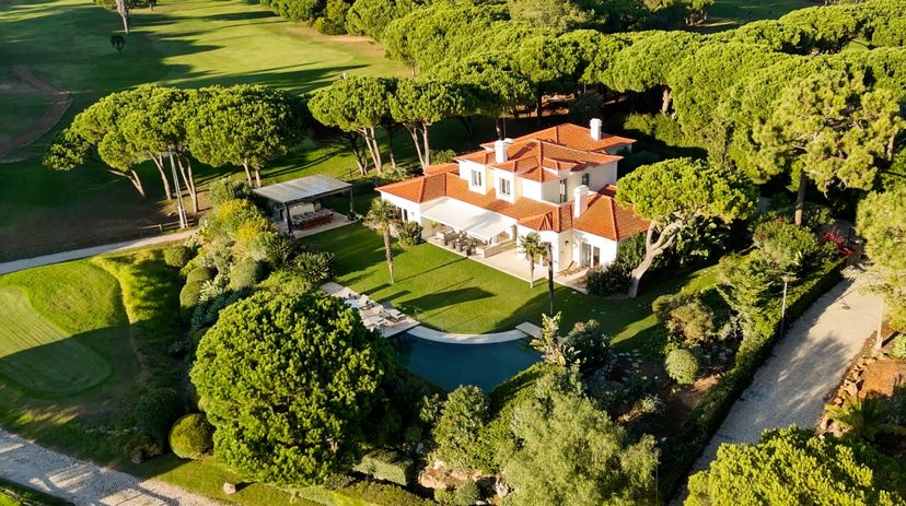 Villa in Quinta da Marinha, Lisbon Metropolitan Area