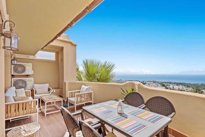 Apartment in Sitio de Calahonda, Spain