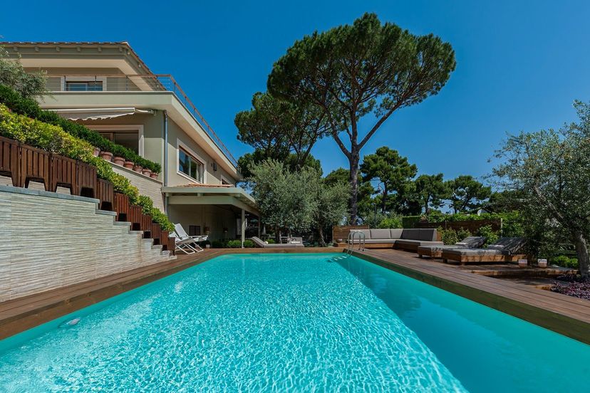 Villa in Priora, Italy