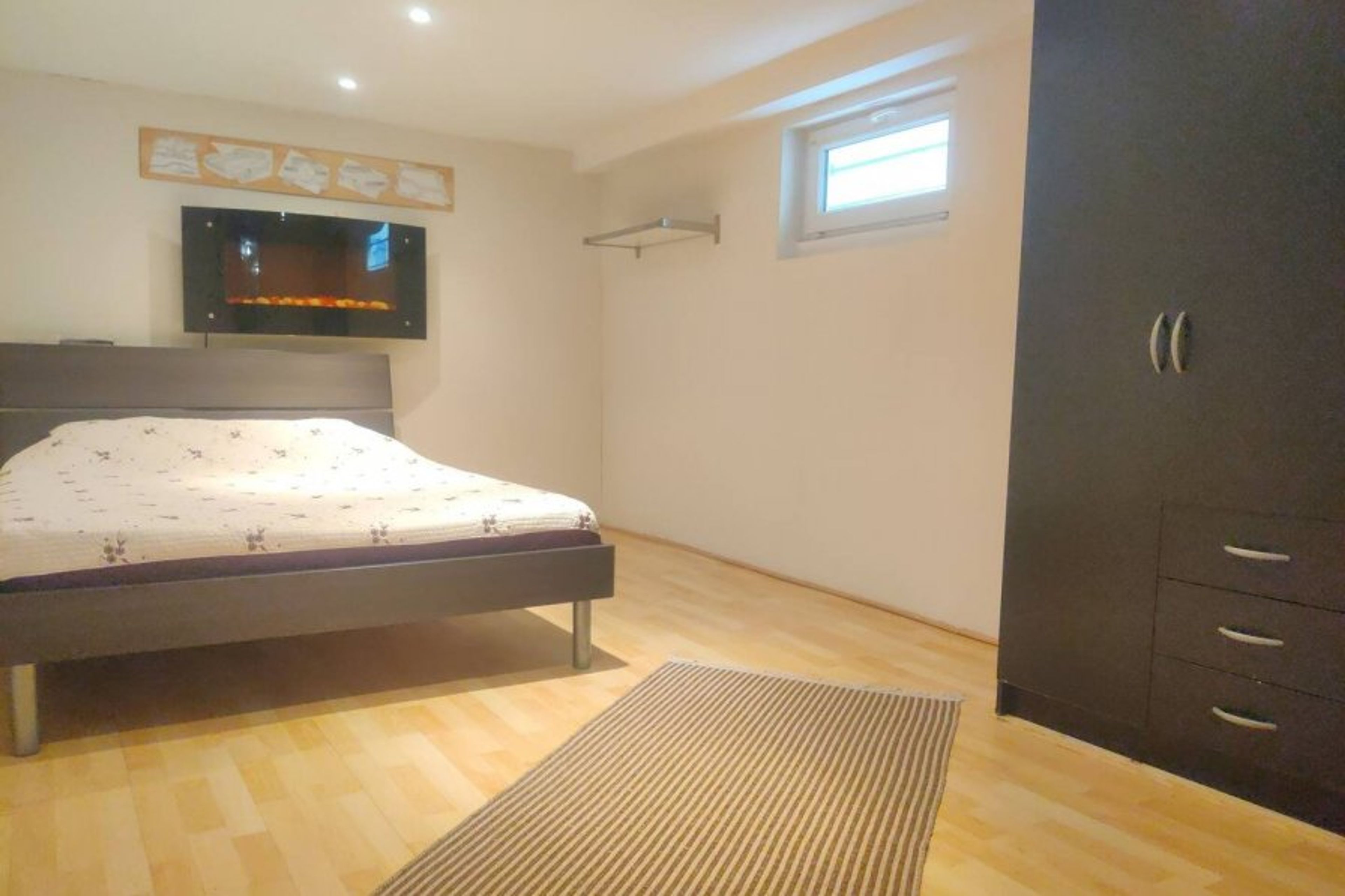 Room 1