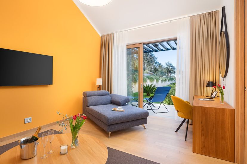 Villa in Škrip, Croatia