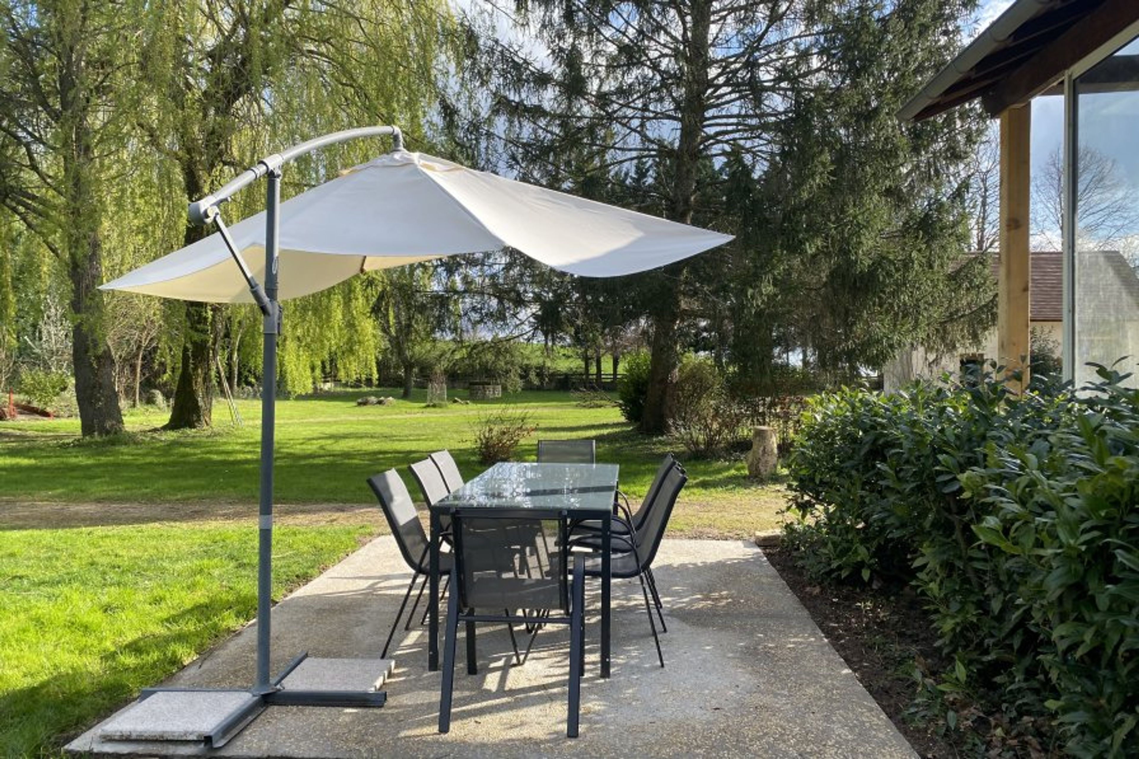 Exterior dining area