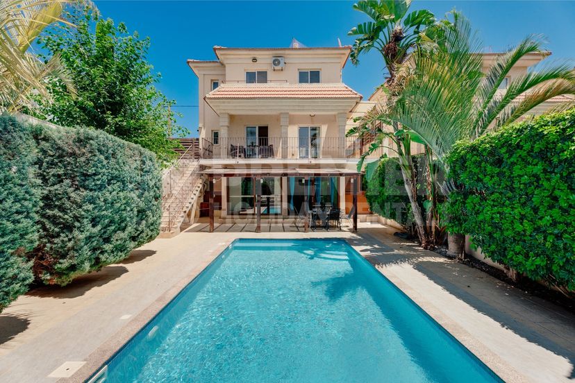 Villa in Kapparis, Cyprus