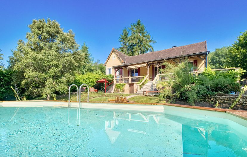 Villa in Les Eyzies-de-Tayac-Sireuil, France