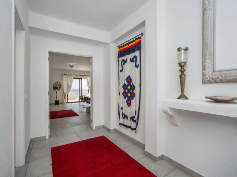 Villa in Praia da Oura, Algarve