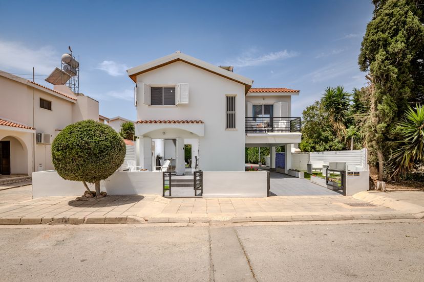 Villa in Ayia Napa, Cyprus