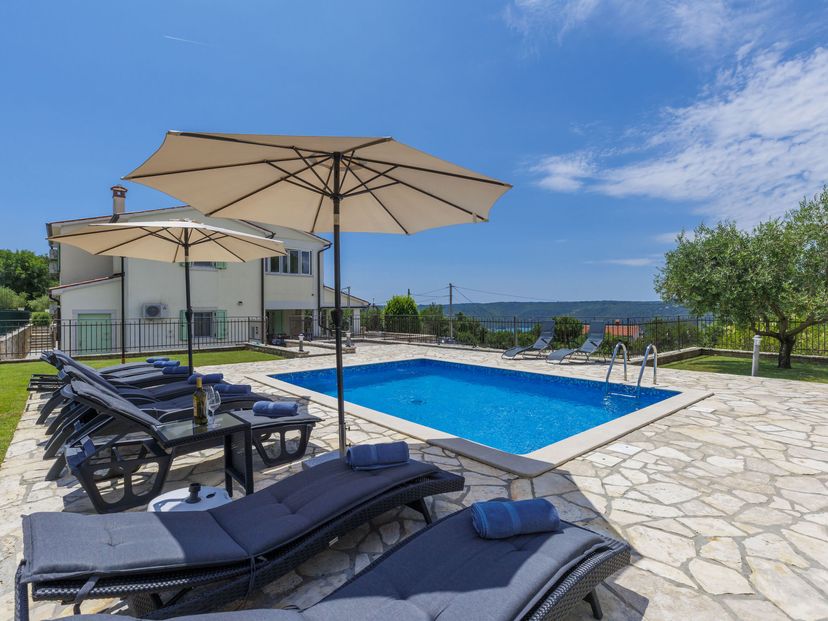 Villa in Croatia, Trgetari