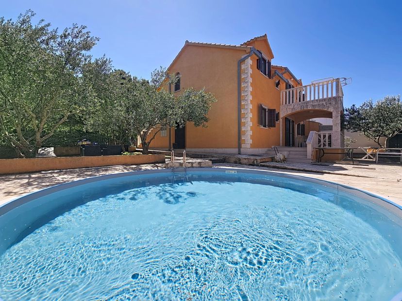 Villa in Mirca, Croatia