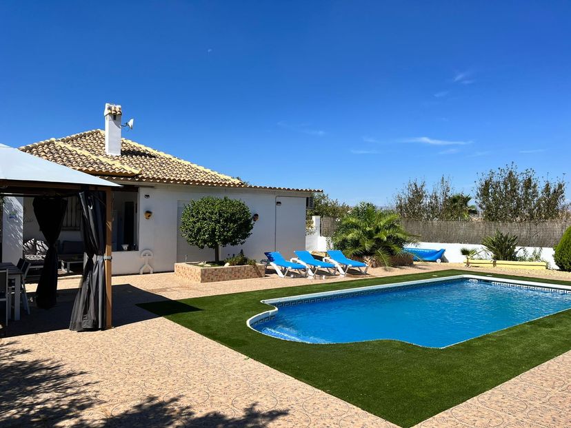 Villa in Los Carrascos, Spain