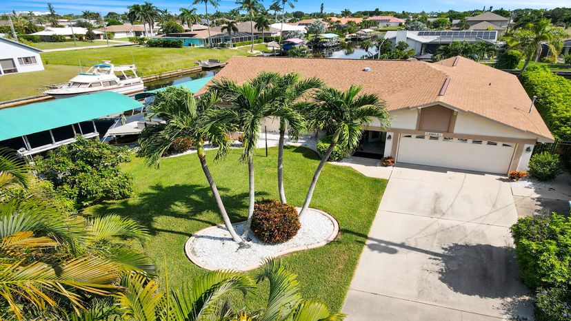 Villa in Cape Coral, Florida