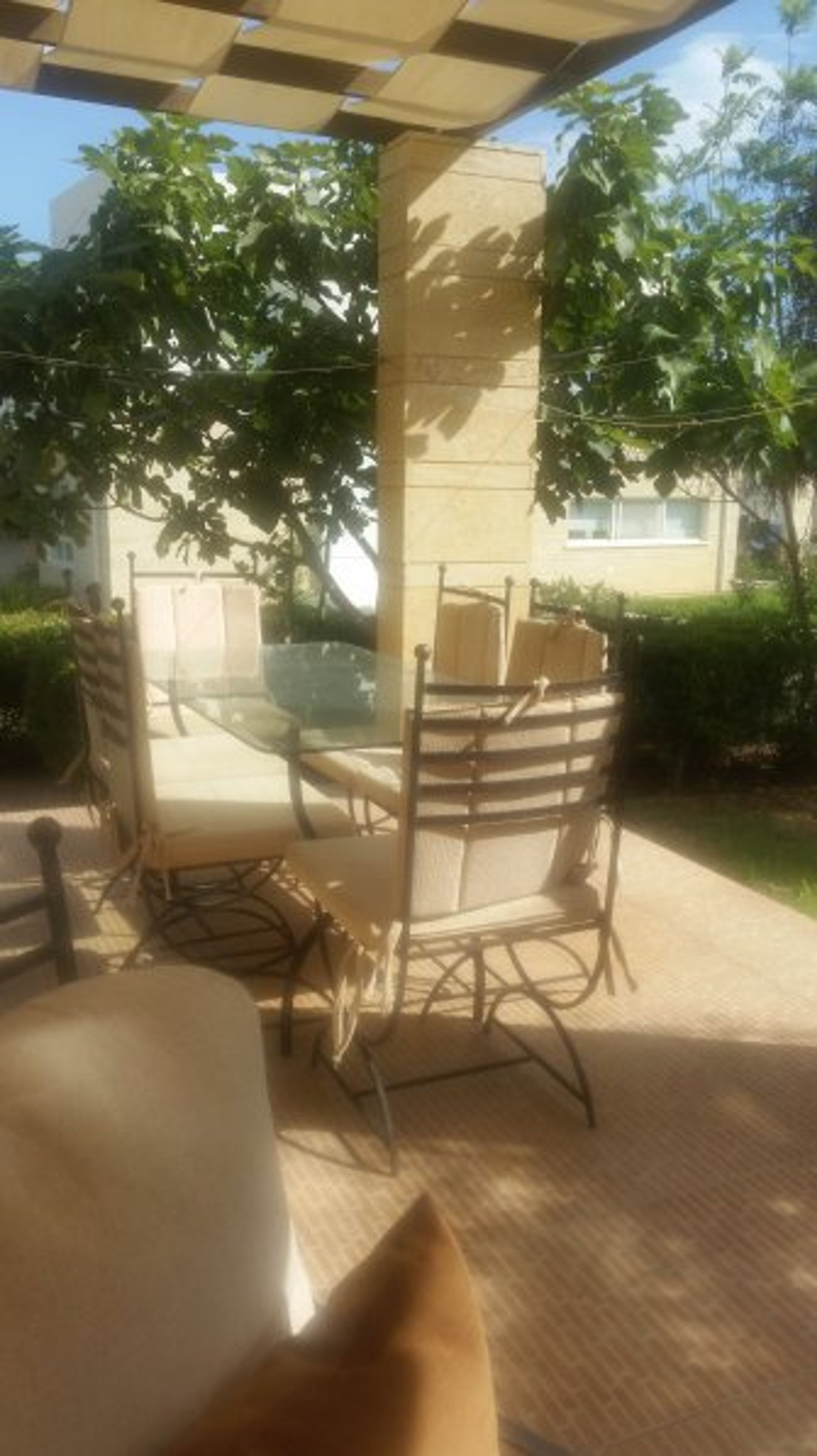 Outside dining on the patio