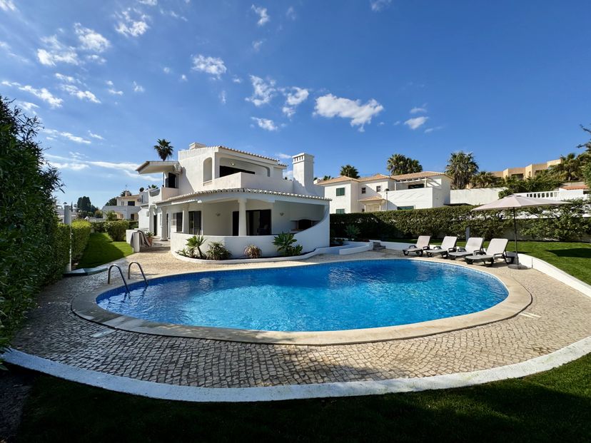 Villa in Sao Rafael, Algarve