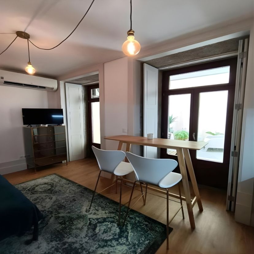 Studio_apartment in Sé, Portugal